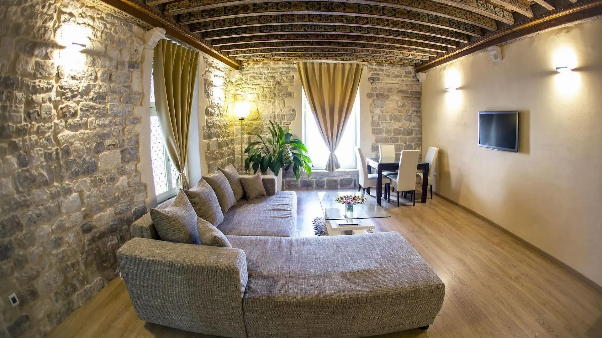 Grisogono Palace Heritage Residence Split 0*,